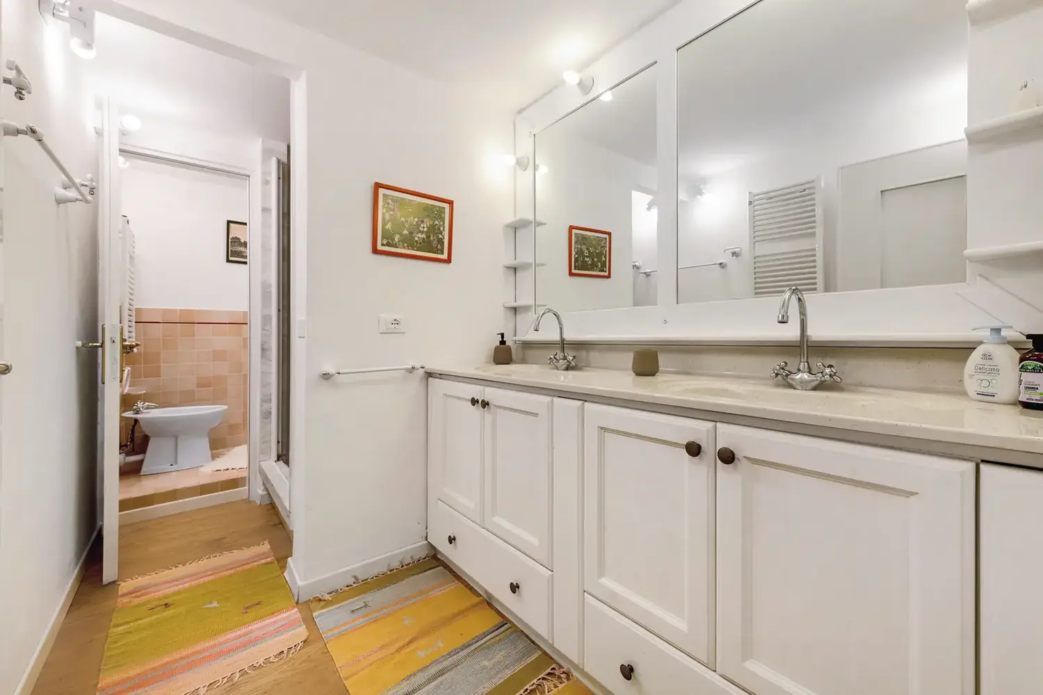 Suite – Bathroom